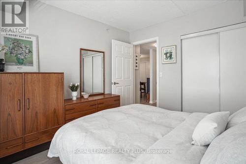 308 - 45 Kingsbury Square, Guelph, ON - Indoor Photo Showing Bedroom