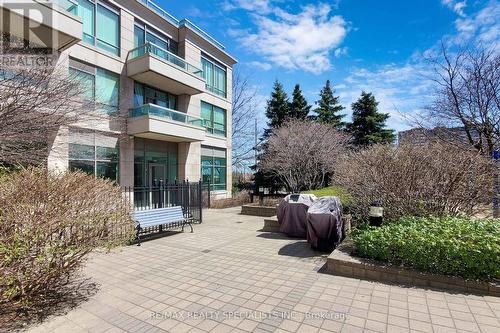 #3211 -3504 Hurontario St, Mississauga, ON - Outdoor With Balcony