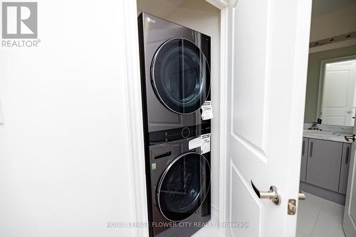 38 Queenpost Drive, Brampton, ON - Indoor Photo Showing Laundry Room