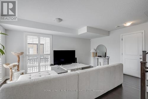 2509 Littlefield Crescent, Oakville, ON - Indoor Photo Showing Living Room