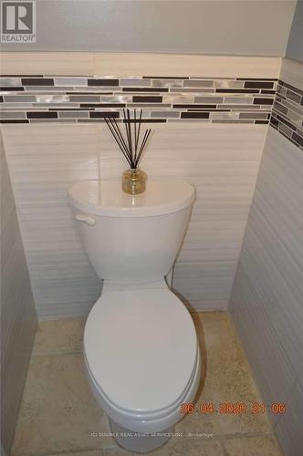 49 - 1020 Central Park Drive, Brampton, ON - Indoor Photo Showing Bathroom