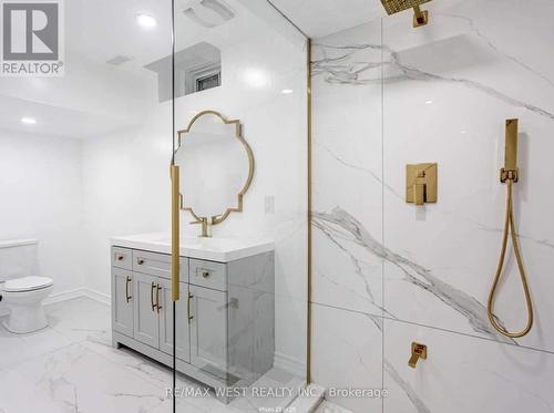 31 Jonkman Boulevard, Bradford West Gwillimbury, ON - Indoor Photo Showing Bathroom