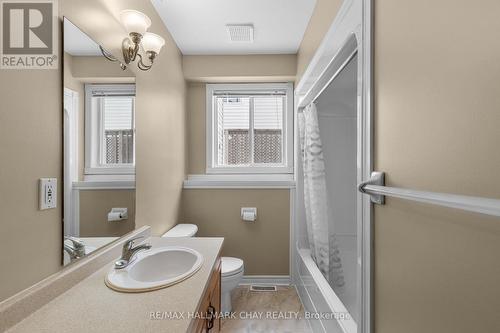 28 Ritchie Crescent, Springwater, ON - Indoor Photo Showing Bathroom