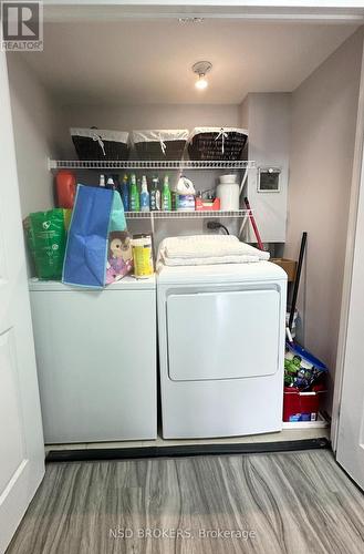 #902 -5 Lisa St, Brampton, ON - Indoor Photo Showing Laundry Room
