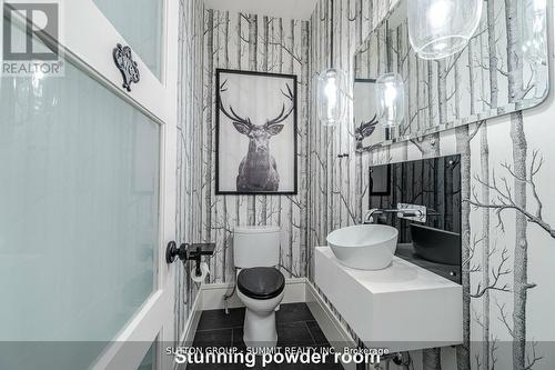 50 Greenfield Dr N, Toronto, ON - Indoor Photo Showing Bathroom