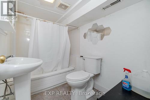 84 Rosethorn Ave, Toronto, ON - Indoor Photo Showing Bathroom