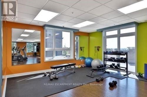 #313 -5020 Corporate Dr, Burlington, ON - Indoor Photo Showing Gym Room