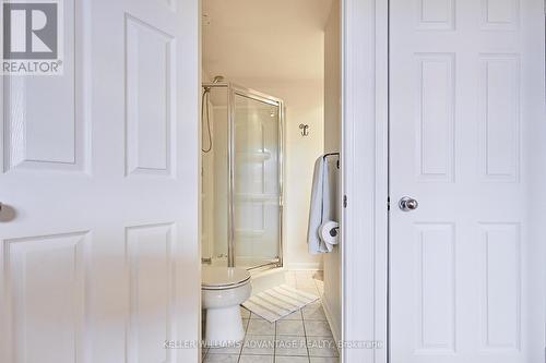 423 - 550 Front Street W, Toronto, ON - Indoor Photo Showing Bathroom
