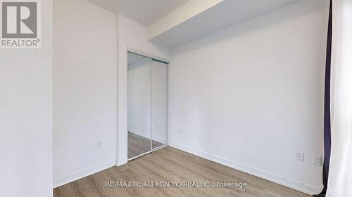 #710 -1 Yorkville Ave, Toronto, ON - Indoor Photo Showing Other Room