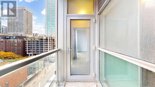 #710 -1 Yorkville Ave, Toronto, ON - Outdoor With Exterior