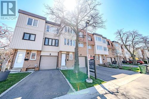 #45 -15 Guildwood Pkwy, Toronto, ON - Outdoor With Facade