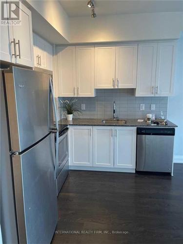 #1510 -3600 Highway 7 Rd, Vaughan, ON - Indoor Photo Showing Kitchen With Stainless Steel Kitchen With Upgraded Kitchen