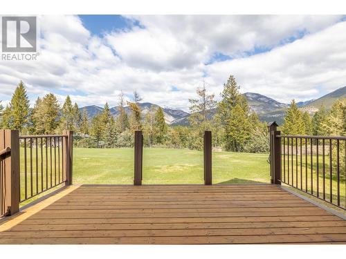 640 Upper Lakeview Road Unit# 33, Invermere, BC - Outdoor With Deck Patio Veranda