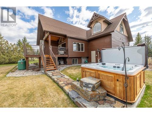 640 Upper Lakeview Road Unit# 33, Invermere, BC - Outdoor With Deck Patio Veranda