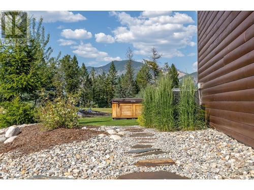 640 Upper Lakeview Road Unit# 33, Invermere, BC - Outdoor