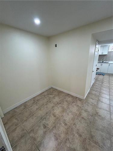 Den - 23 Jeremy Street|Unit #Lower Unit, Hamilton, ON - Indoor Photo Showing Other Room