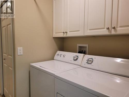 2207 Lakeview Drive, Blind Bay, BC - Indoor Photo Showing Laundry Room