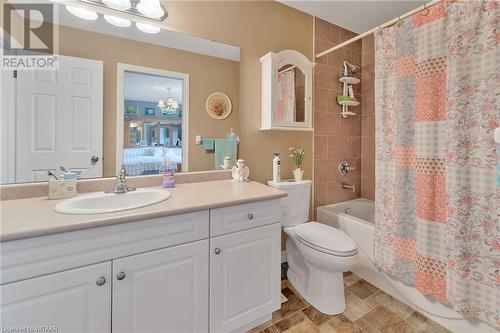 2 Scourfield Drive N, Ingersoll, ON - Indoor Photo Showing Bathroom