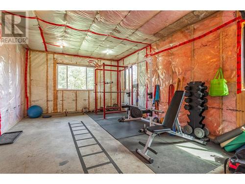 830 Firwood Road, Kelowna, BC - Indoor Photo Showing Gym Room
