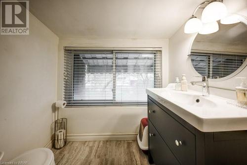 57 Glasgow Street, Kitchener, ON - Indoor Photo Showing Bathroom