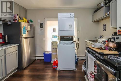 128 Adelaide, Saint John, NB - Indoor Photo Showing Kitchen