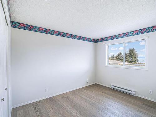 5658 Malibu Terr, Nanaimo, BC - Indoor Photo Showing Other Room