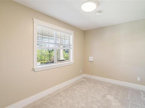 5207 Dewar Rd, Nanaimo, BC - Indoor Photo Showing Other Room