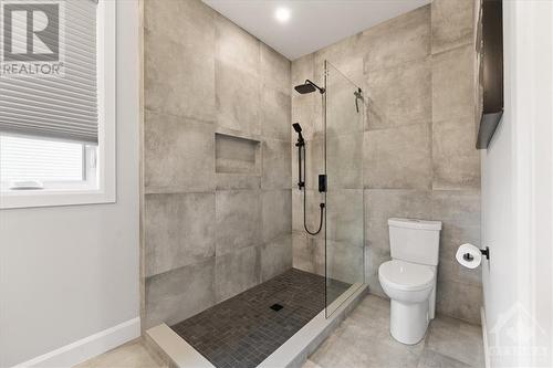138 Danika Street, Clarence-Rockland, ON - Indoor Photo Showing Bathroom