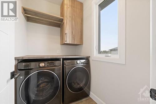 138 Danika Street, Clarence-Rockland, ON - Indoor Photo Showing Laundry Room