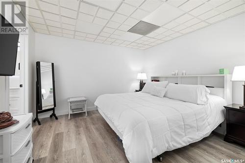 411 Braeside Bay, Saskatoon, SK - Indoor Photo Showing Bedroom