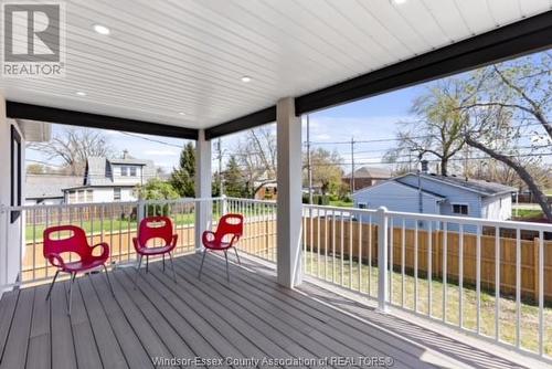591 Charles Street, Windsor, ON - Outdoor With Deck Patio Veranda With Exterior