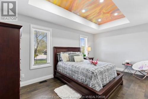 591 Charles Street, Windsor, ON - Indoor Photo Showing Bedroom