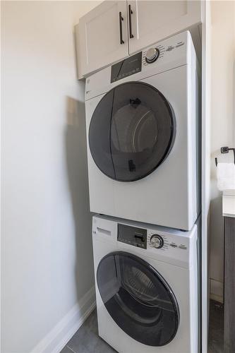 5 Florence Street, Hamilton, ON - Indoor Photo Showing Laundry Room