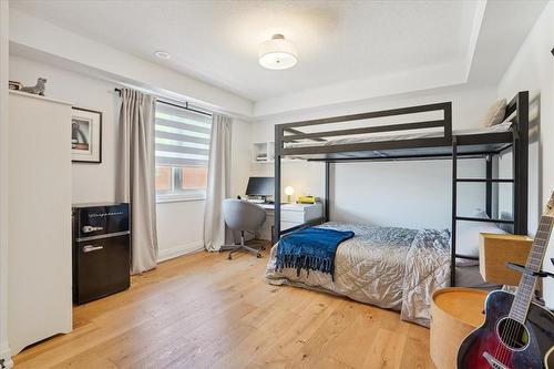 2071 Ghent Avenue|Unit #3, Burlington, ON - Indoor Photo Showing Bedroom