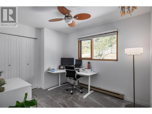 587 Mountain Drive, Vernon, BC - Indoor Photo Showing Office