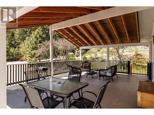 587 Mountain Drive, Vernon, BC - Outdoor With Deck Patio Veranda With Exterior