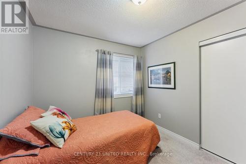 1029 Silverdale Rd, Peterborough, ON - Indoor Photo Showing Bedroom