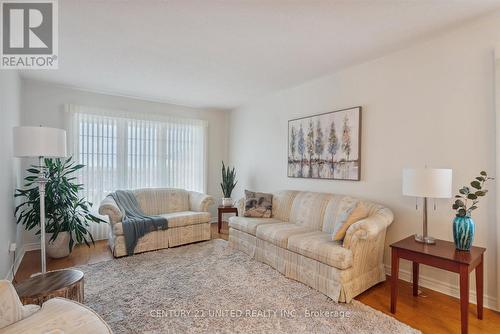 1029 Silverdale Rd, Peterborough, ON - Indoor Photo Showing Living Room