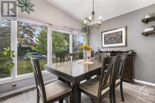 1941 Connecticut Avenue, Ottawa, ON - Indoor Photo Showing Dining Room