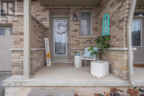 #44 -380 Lake St, Grimsby, ON - Outdoor With Exterior