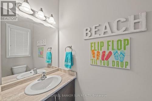 44 - 380 Lake Street, Grimsby, ON - Indoor Photo Showing Bathroom