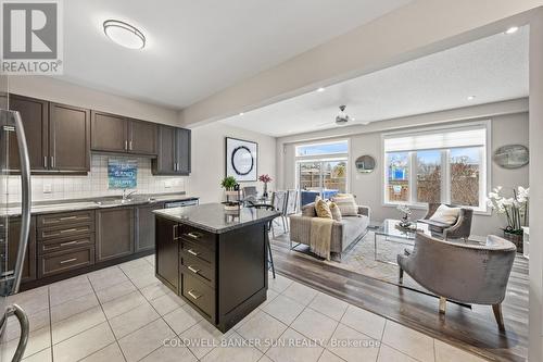 #44 -380 Lake St, Grimsby, ON - Indoor Photo Showing Kitchen