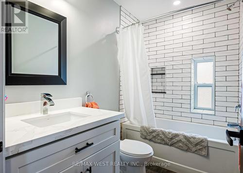 220 Owen Sound St, Shelburne, ON - Indoor Photo Showing Bathroom