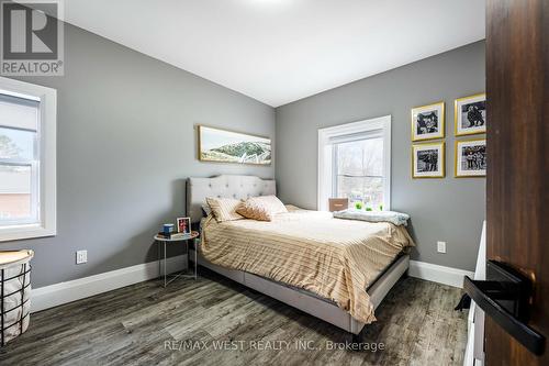 220 Owen Sound Street, Shelburne, ON - Indoor Photo Showing Bedroom