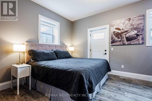 220 Owen Sound St, Shelburne, ON - Indoor Photo Showing Bedroom