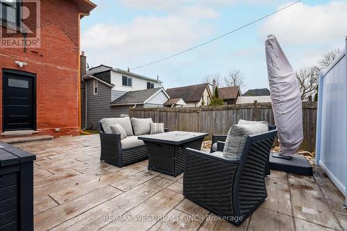 220 Owen Sound St, Shelburne, ON - Outdoor With Exterior