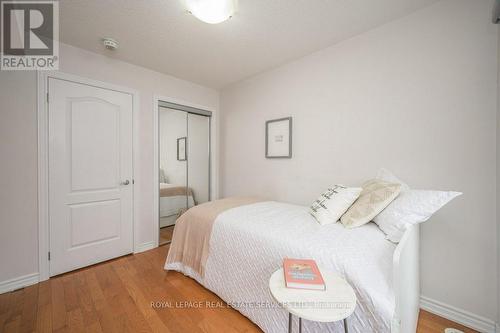 3048 Postridge Dr, Oakville, ON - Indoor Photo Showing Bedroom