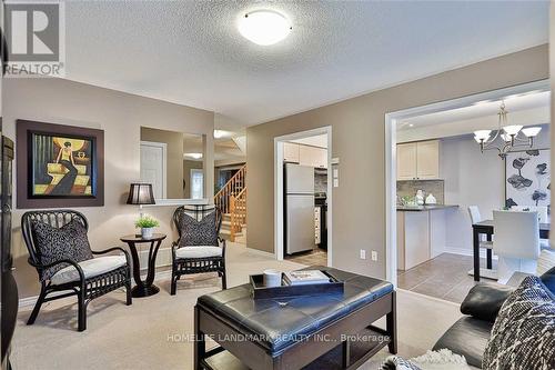 3086 Highvalley Rd, Oakville, ON - Indoor Photo Showing Other Room