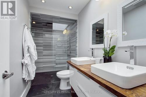 48 Michener Court, Toronto, ON - Indoor Photo Showing Bathroom