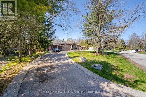 1607 Watersedge Rd, Mississauga, ON - Outdoor With View